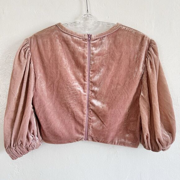 Atoir Pink Velvet Crop Wrap Top Size 2 (XS) NWOT No Retreat - Picture 6 of 8